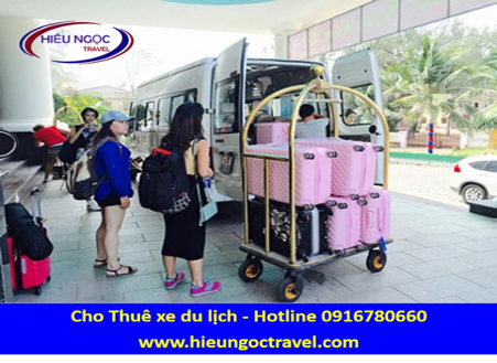 Thuê xe du lịch quận Tân Bình